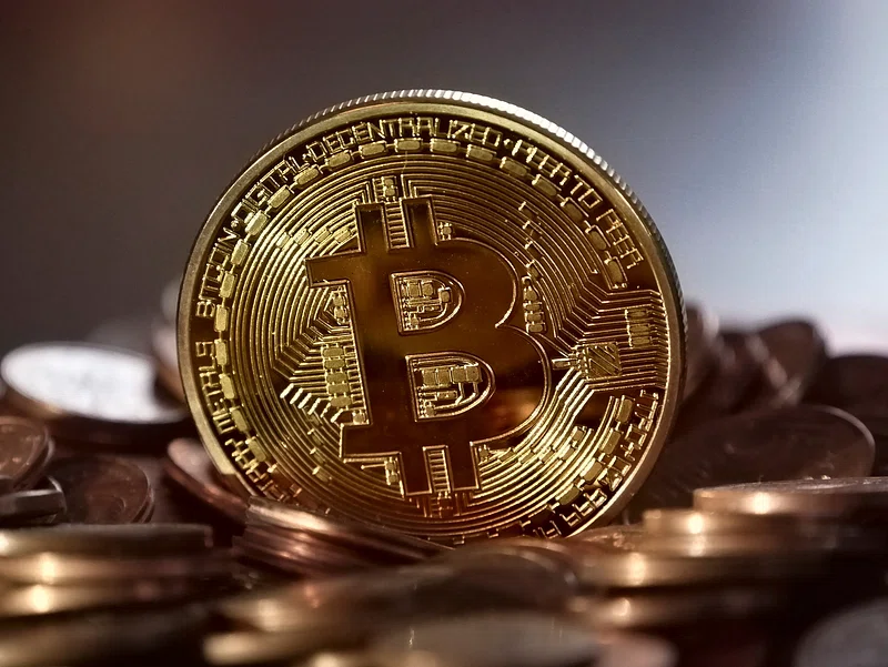 Bitcoin Price Analysis & Forecasts