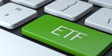 10 Best Crypto Dividend ETFs: Top Funds for 2025 Investors