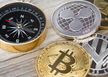 Stablecoins vs. CBDCs: Digital Dollar Battle In 2026