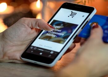 10 Best Prop Firms With Mobile Trading Apps For Traders 2026