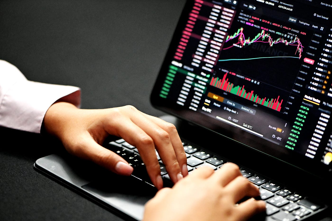 10 Best AI Crypto Portfolio Tools for Investors In 2026